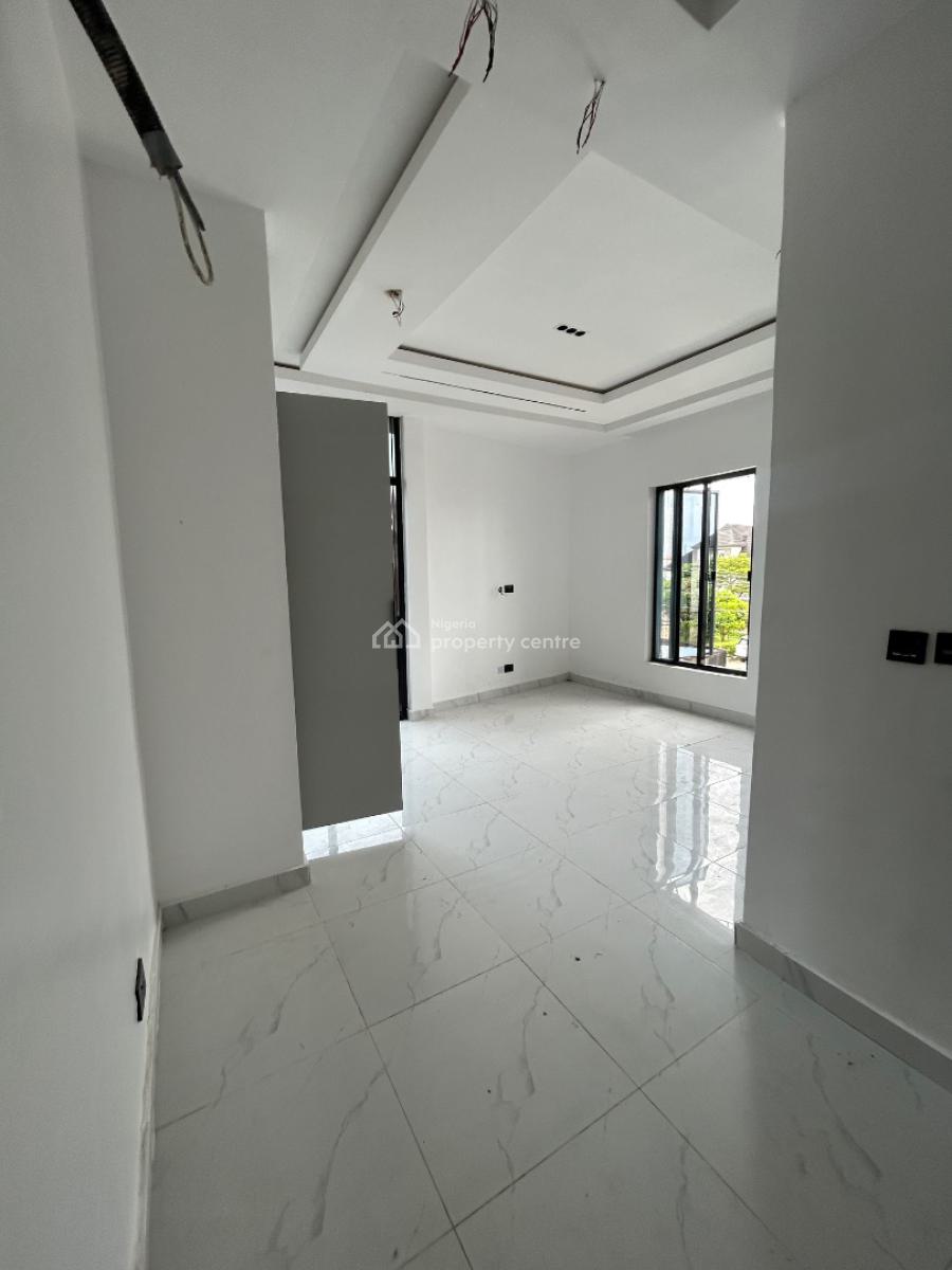 4 Bedroom Terrace, Lekki Phase 1, Lekki, Lagos, House for Sale