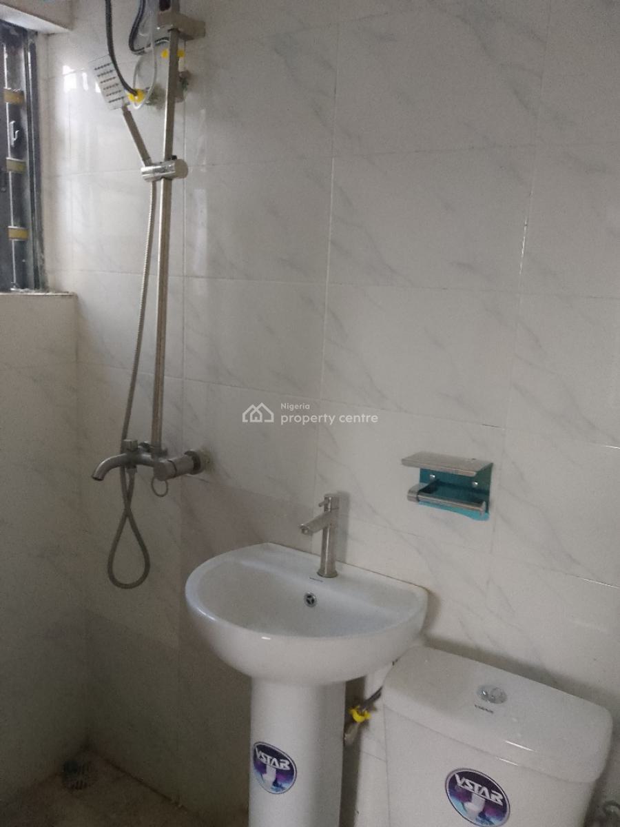 a Brand New 2 Bedroom Flat, Mobile Road, Ilaje, Ajah, Lagos, Flat / Apartment for Rent