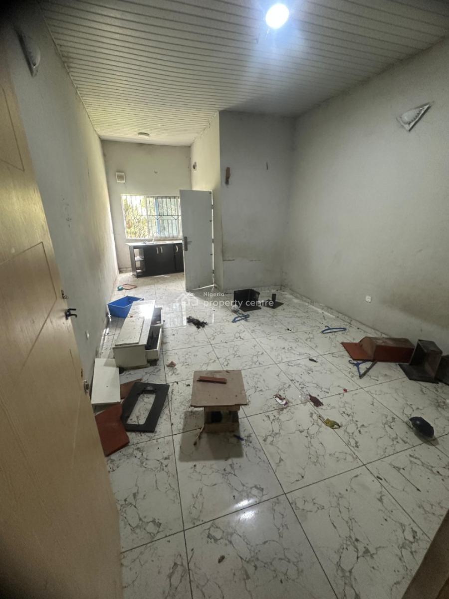 Self Contain with Kitchen Inside, Chevron Alternative Route, Lekki, Lagos, Self Contain (single Rooms) for Rent