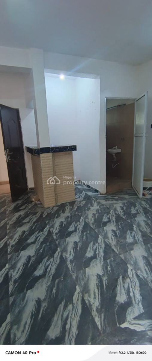Self Contain with Close Kitchen Inside, By Chevron, Lekki, Lagos, Self Contain (single Rooms) for Rent
