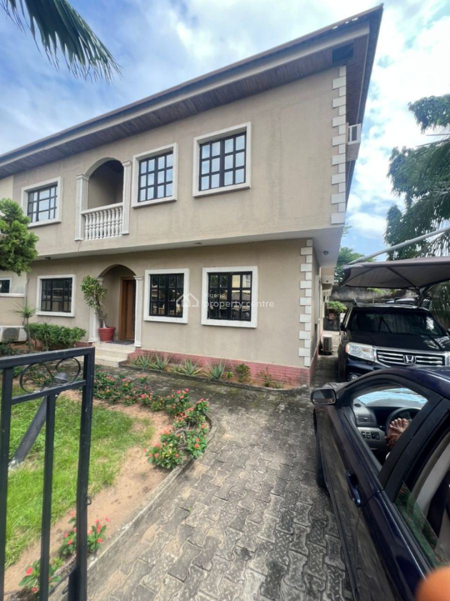 Chealest 4 Bedroom Semi Detached in an Estate, Lekki Phase 1, Lekki, Lagos, Semi-detached Duplex for Rent