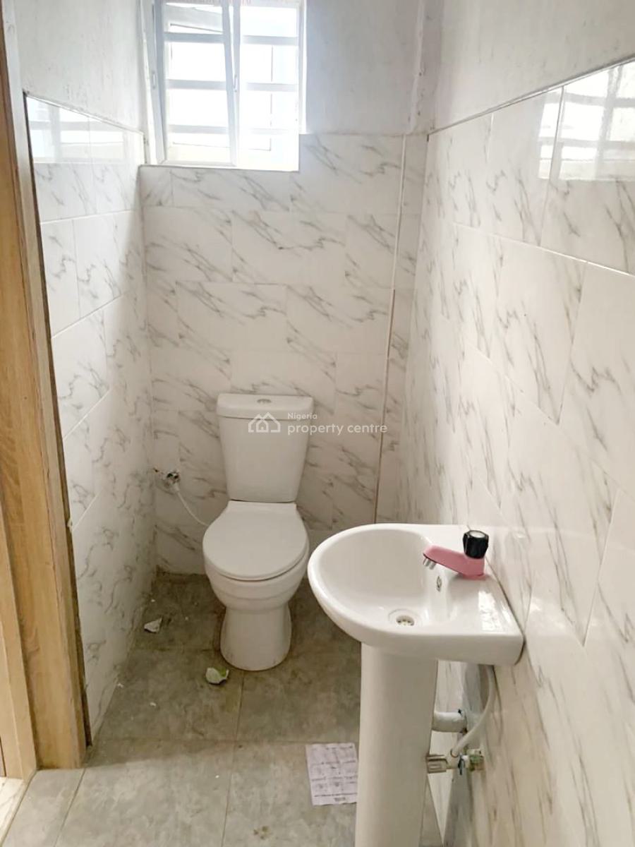 Luxury Mini Flat, Olowora, Omole Phase 2, Ikeja, Lagos, Mini Flat (room and Parlour) for Rent