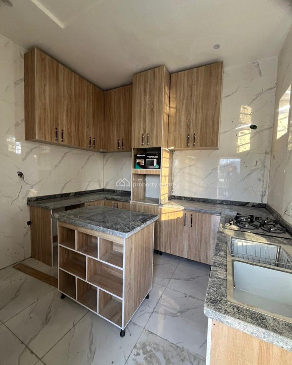Lovely 3 Bedroom Detached Duplex with Bq, Ajah, Ajah, Lagos, Detached Duplex for Sale
