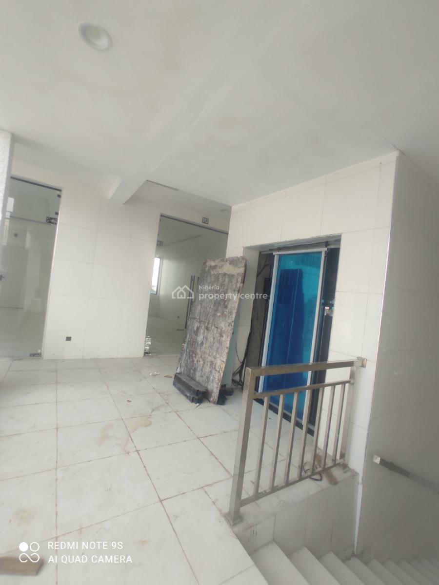 Luxury Spacious Office Space/shop on Upper Floor Comes with Lift, Mobil Road, Ilaje, Ajah, Lagos, Plaza / Complex / Mall for Rent