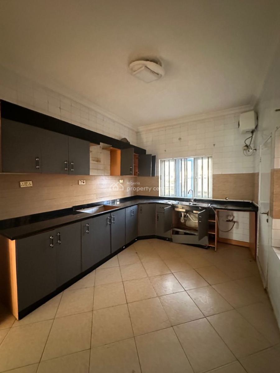 4 Bedroom Duplex, Osapa, Lekki, Lagos, Terraced Duplex for Rent
