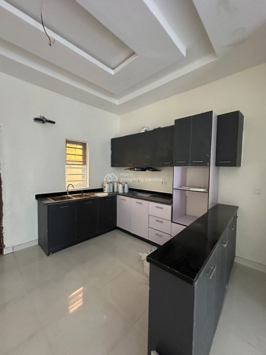 Luxury 2 Bedroom Apartment, Ikota, Ikota, Lekki, Lagos, Flat / Apartment for Sale