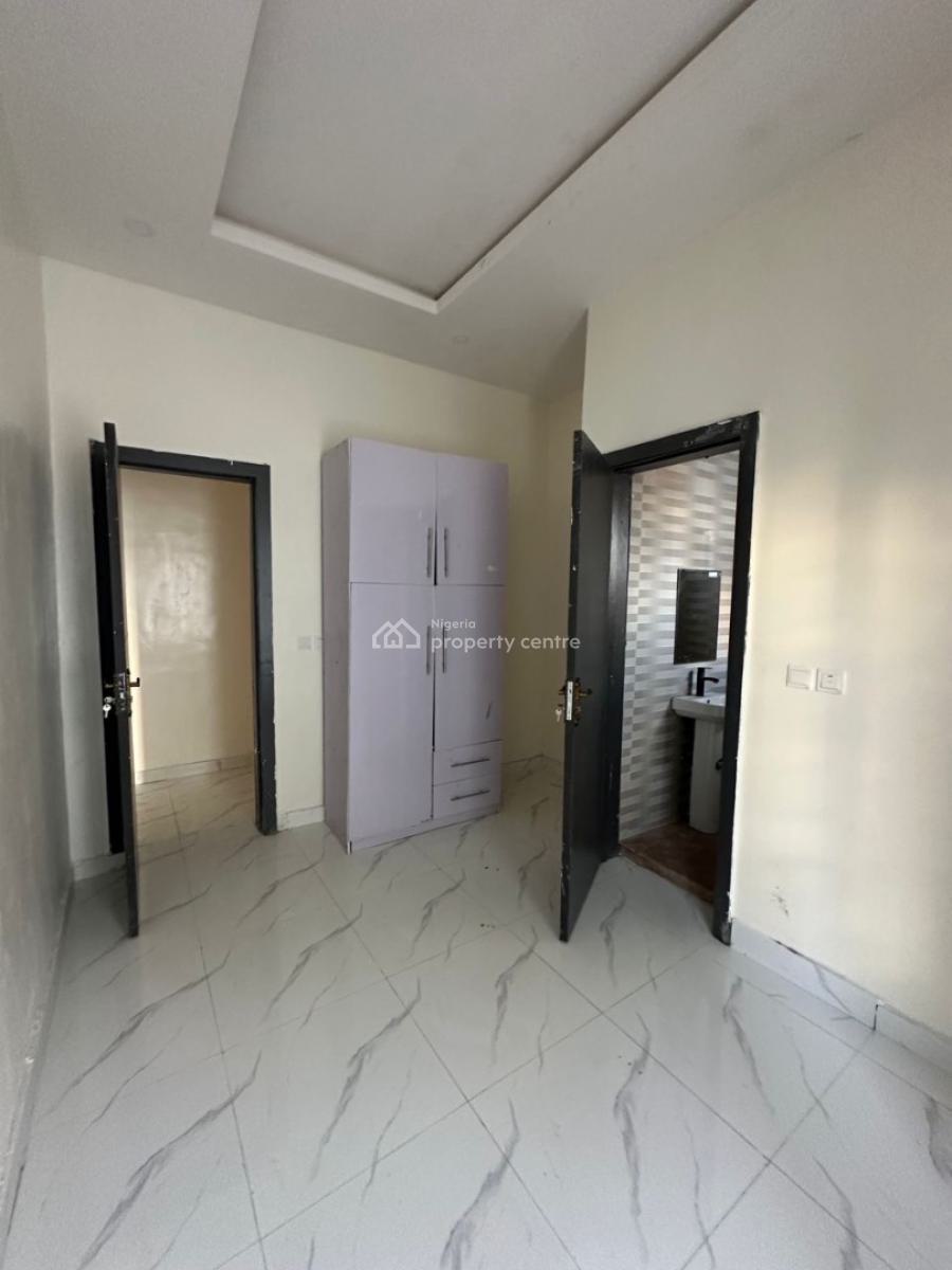 Luxury 2 Bedroom Apartment, Ikota, Ikota, Lekki, Lagos, Flat / Apartment for Sale