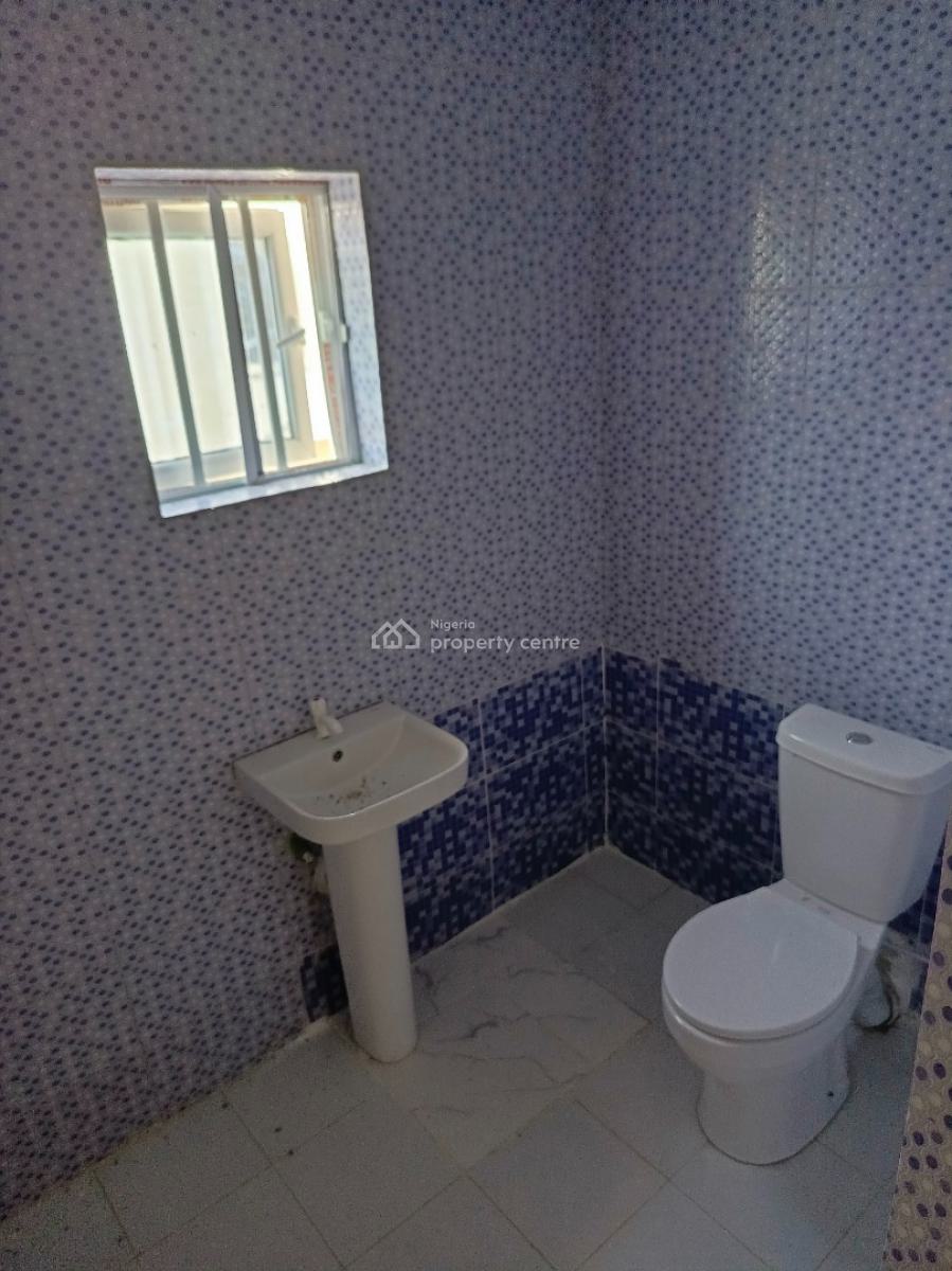 Brand-new 2bedroom Flat with Only 4tenant, Olokonla Road, Sangotedo, Ajah, Lagos, Flat / Apartment for Rent
