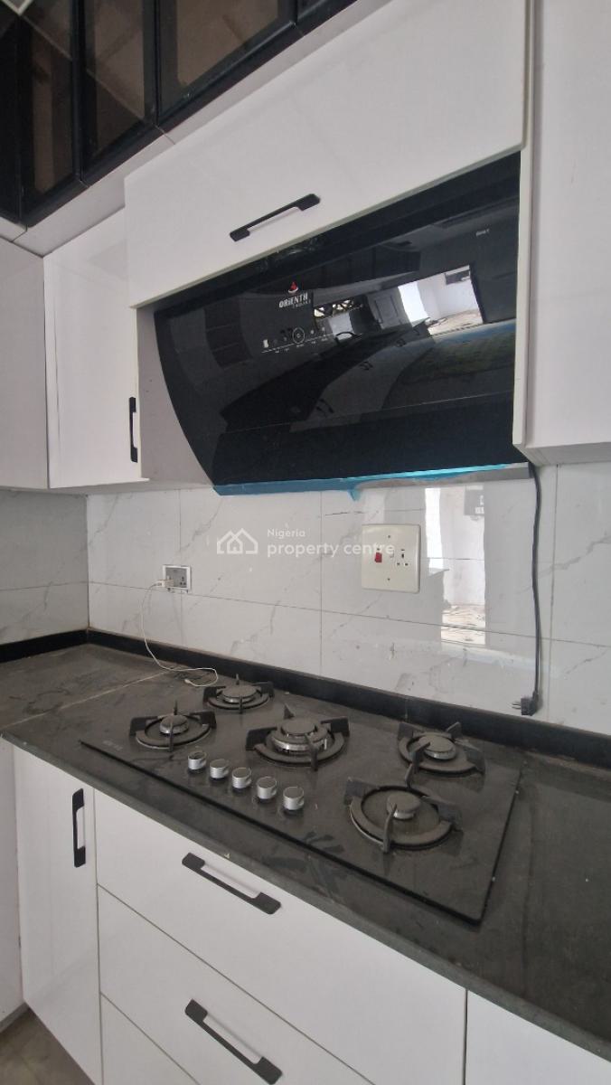 4 Bedroom Fully Detached Duplex with a Room Bq, Alalubosa Gra Phase 1, Alalubosa, Ibadan, Oyo, Detached Duplex for Sale