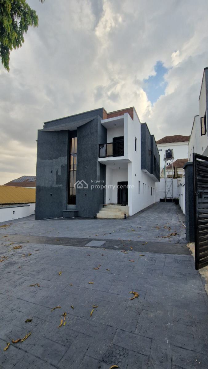 4 Bedroom Fully Detached Duplex with a Room Bq, Gra Phase 1, Alalubosa, Ibadan, Oyo, Detached Duplex for Sale