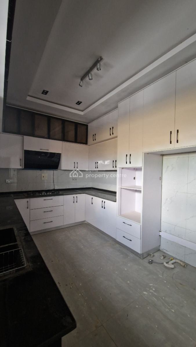 4 Bedroom Fully Detached Duplex with a Room Bq, Gra Phase 1, Alalubosa, Ibadan, Oyo, Detached Duplex for Sale