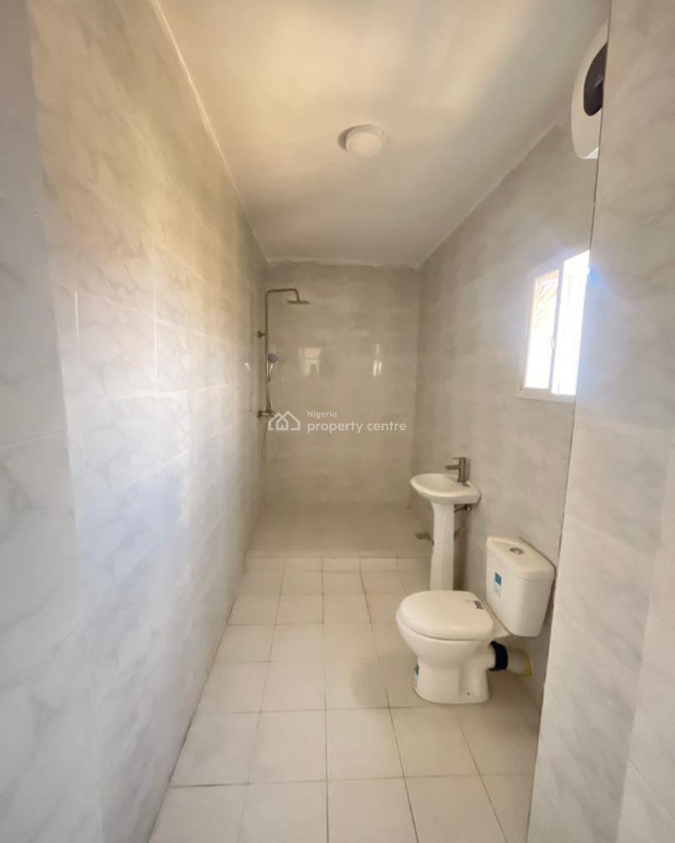 Stunning 3 Bedroom Apartment with Bq, Orchid, Lekki, Lagos, Block of Flats for Sale