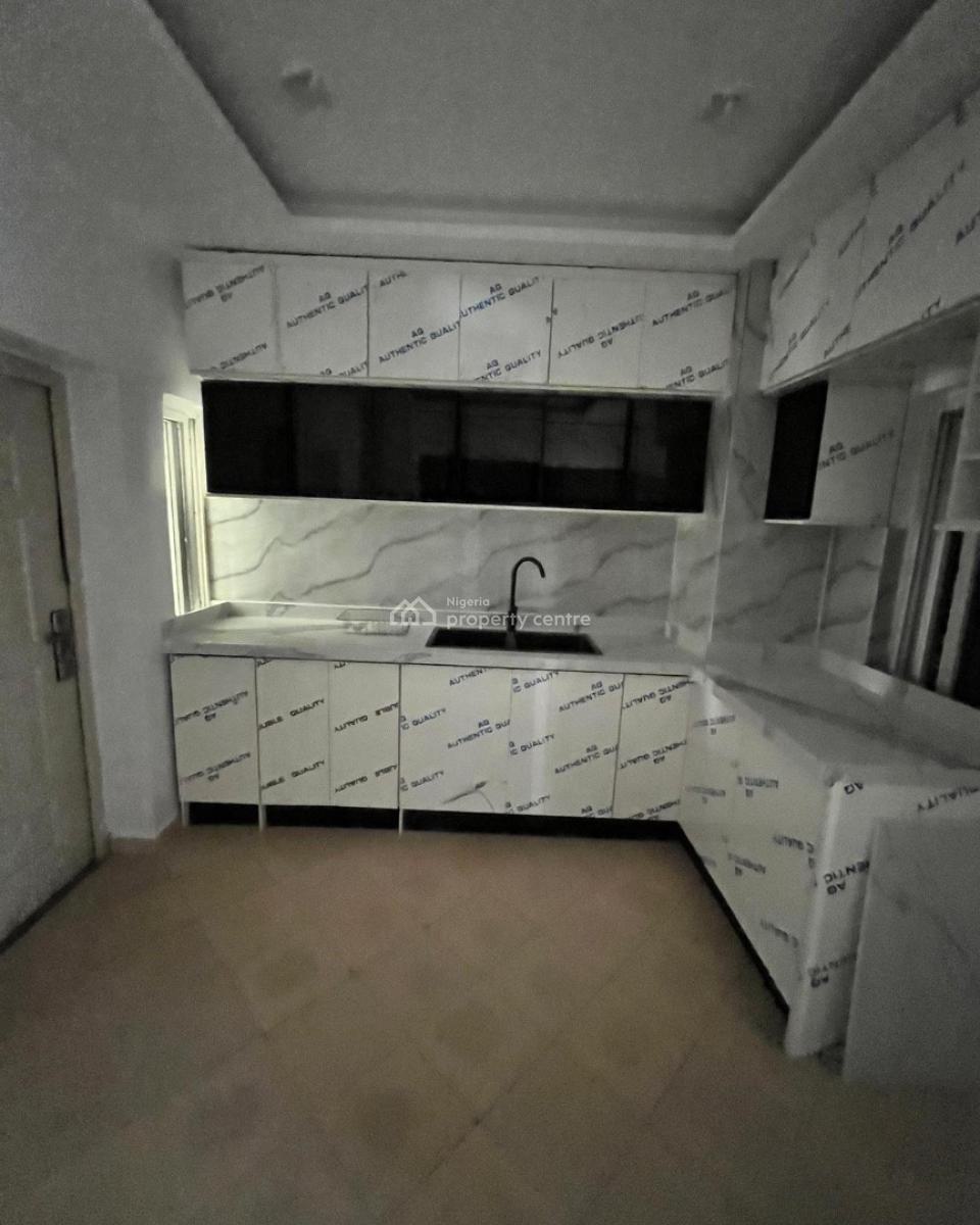 Lovely 3 Bedroom Apartment with Bq, Freedom Way, Lekki, Lagos, Block of Flats for Sale