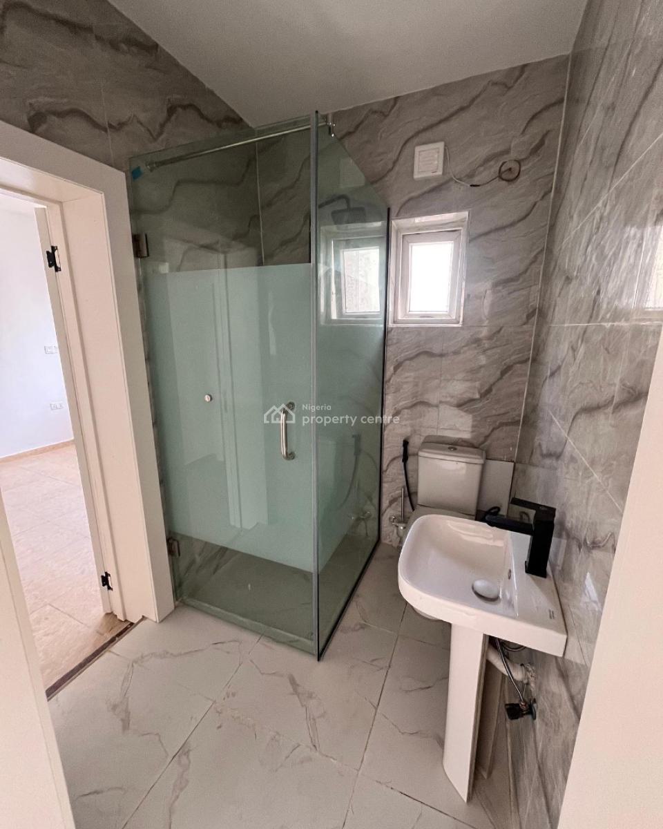 Lovely 3 Bedroom Apartment with Bq, Freedom Way, Lekki, Lagos, Block of Flats for Sale