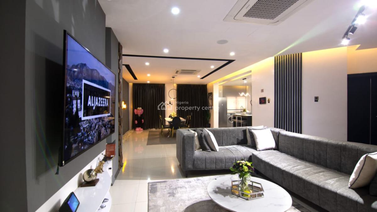Elegant 2-bedroom Apartment with a Private Cinema, Chevron, Lekki, Lagos, Flat / Apartment Short Let