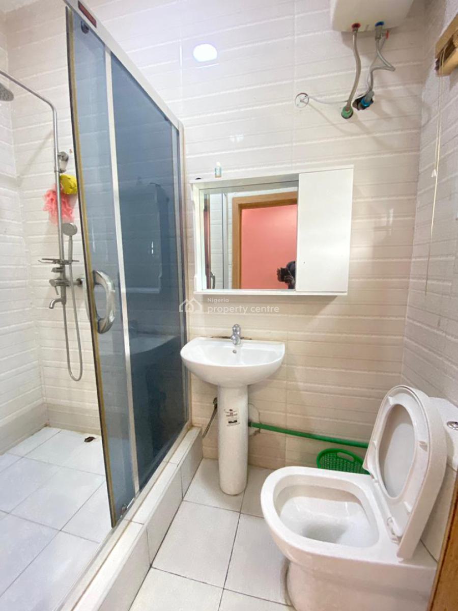 Spacious D Bedroom Semi Detached House with Bq, Chevron Drive Lekki Lagos, Lekki, Lagos, Semi-detached Duplex for Rent