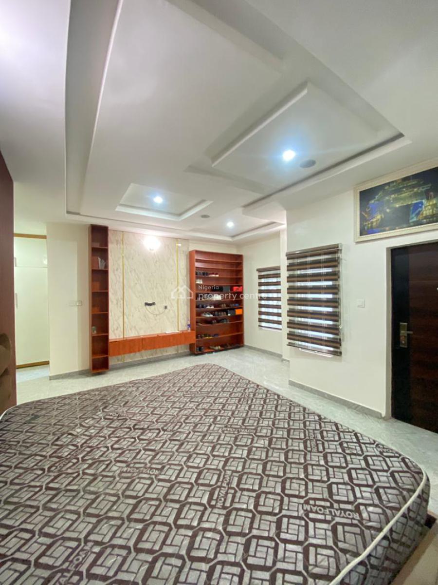 Spacious D Bedroom Semi Detached House with Bq, Chevron Drive Lekki Lagos, Lekki, Lagos, Semi-detached Duplex for Rent