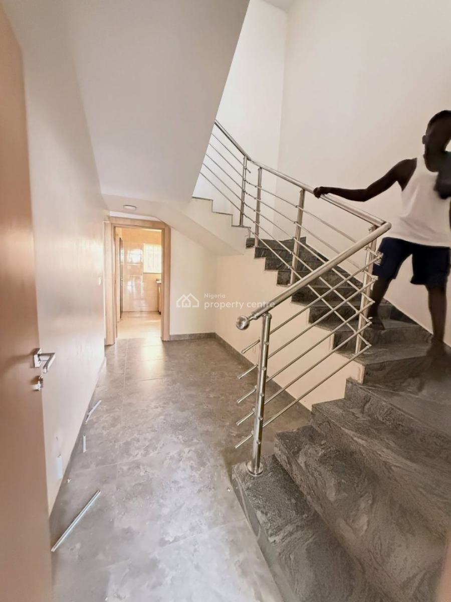 Nice 3 Bedrooms Terrace Duplex with a Bq, Jahi, Abuja, Terraced Duplex for Rent
