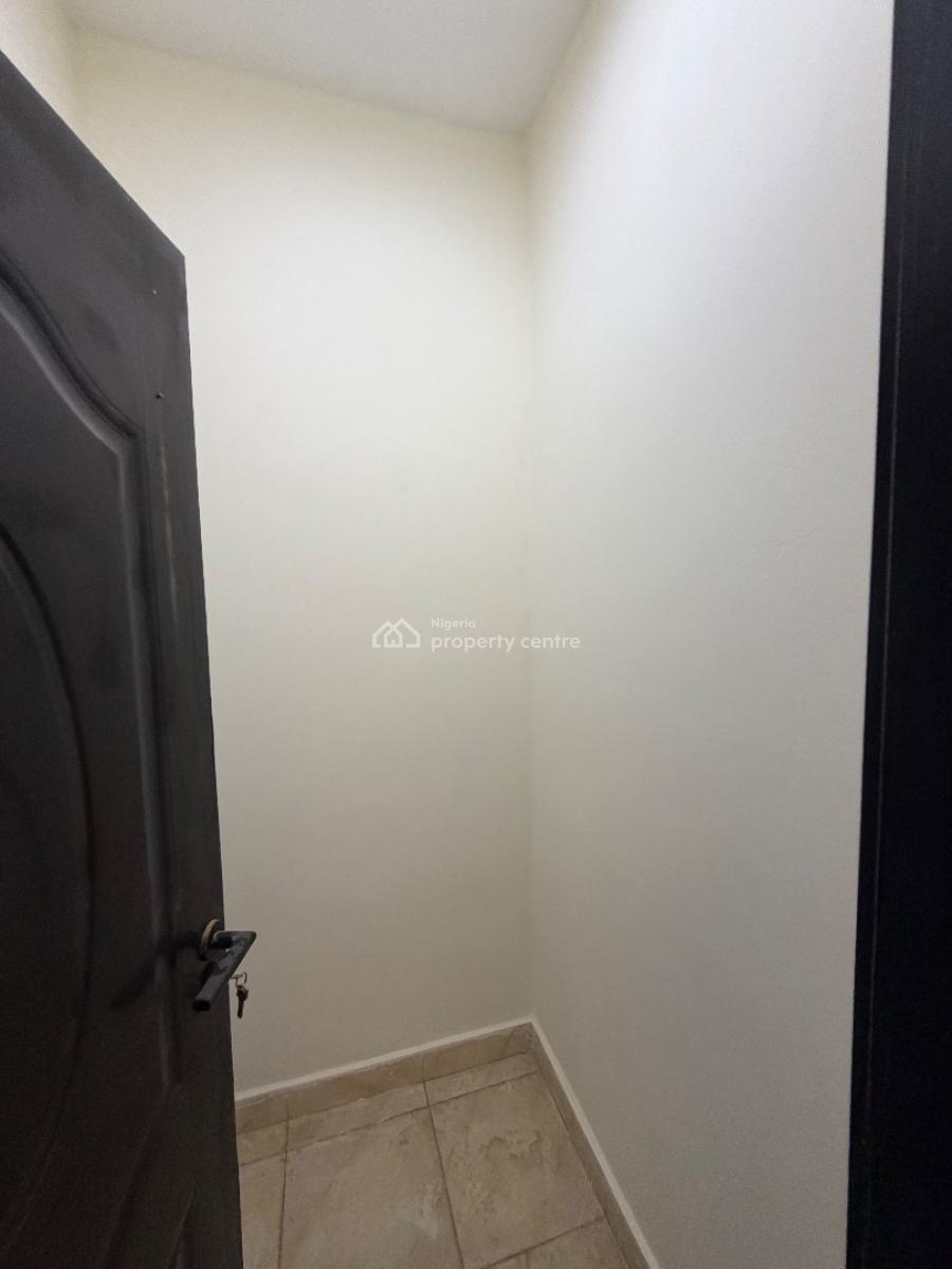 Beautiful and Spacious 2 Bedroom Apartment in Jahi, Jahi, Abuja, Flat / Apartment for Rent