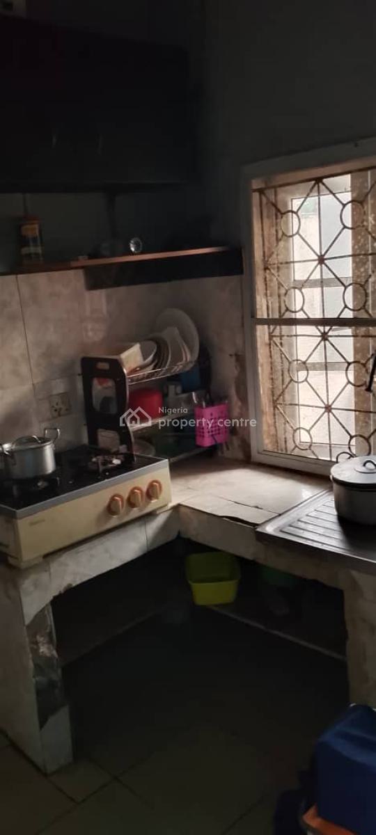 Contemporary  2 Bedroom Flat Bungalow Self Compound, Off Blue Roof Road, Owode-elede Garden Estate, Near Mile 12, Mile 12, Kosofe, Lagos, Detached Bungalow for Rent
