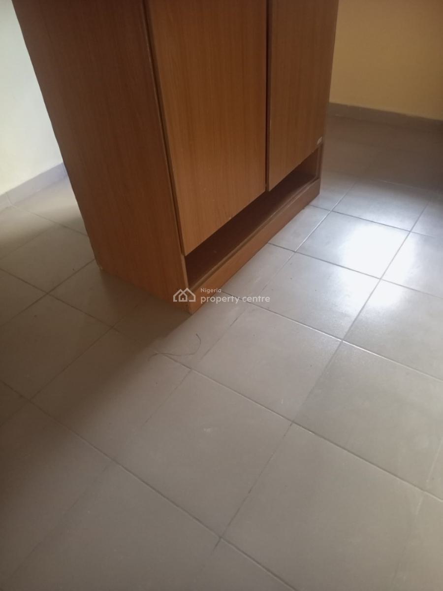 Luxury and Neat 2 Bedroom Apartment in a Good Location, Mobile Road , Ilaje Bus Stop, Ajah, Lagos, Flat / Apartment for Rent