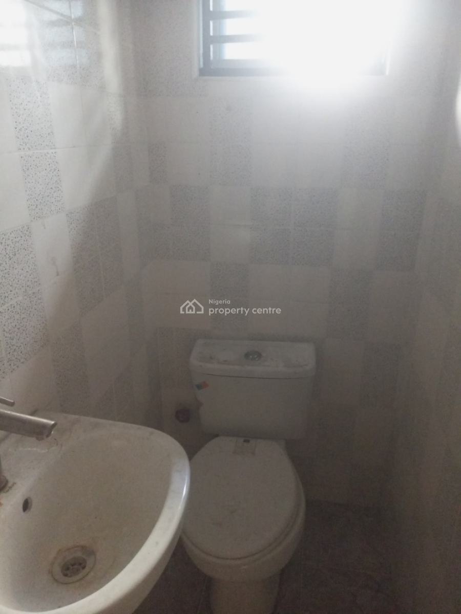 Luxury and Neat 2 Bedroom Apartment in a Good Location, Mobile Road , Ilaje Bus Stop, Ajah, Lagos, Flat / Apartment for Rent