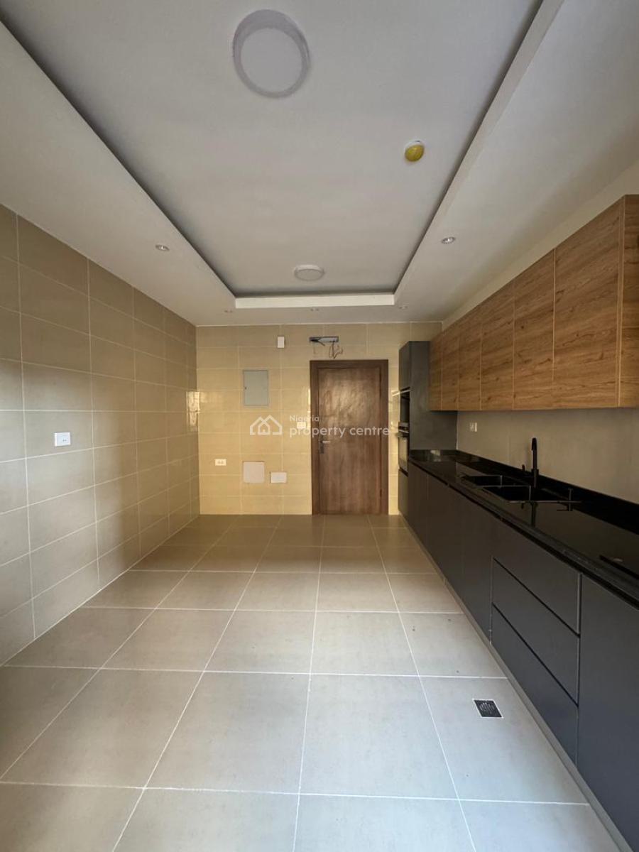 Beautiful 4 Bedroom Maisonette with an Elevator and Pool, Victoria Island (vi), Lagos, Flat / Apartment for Sale