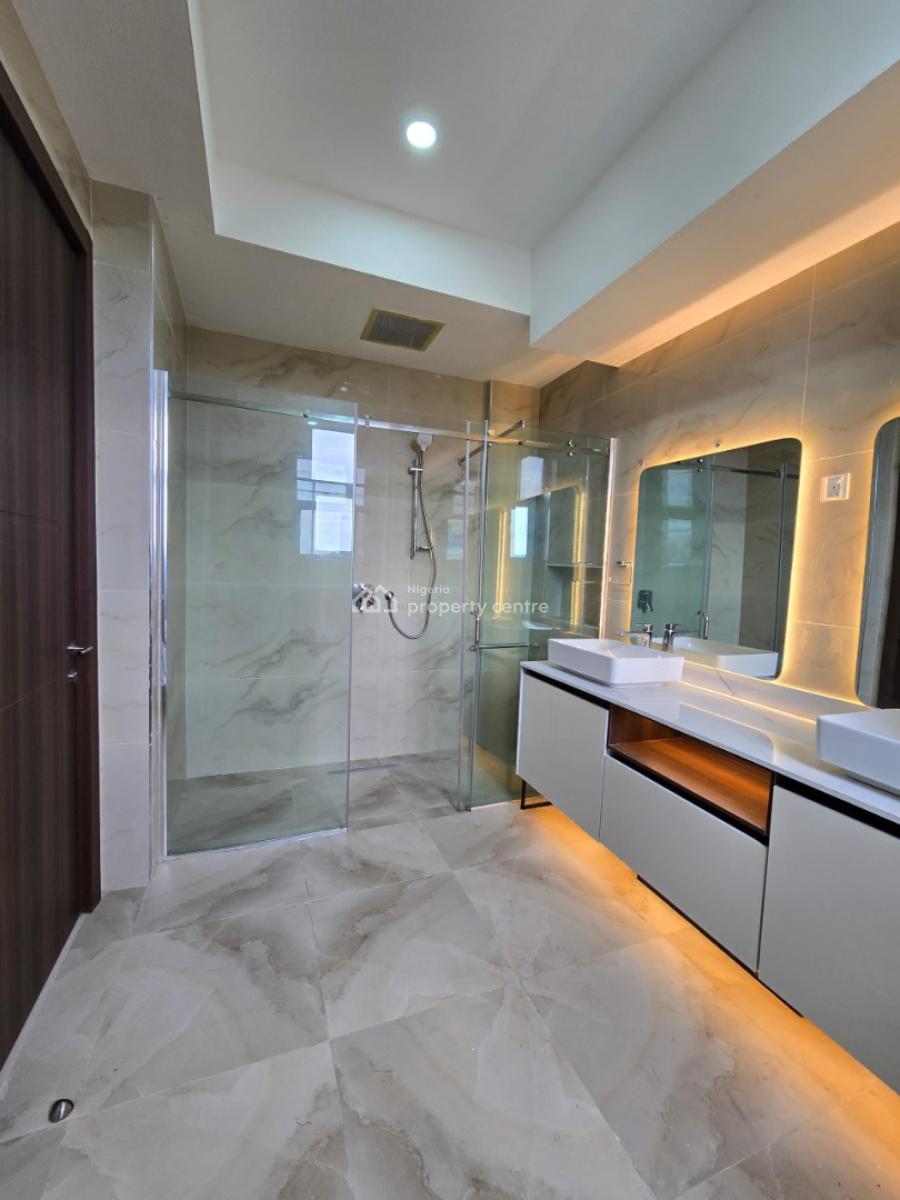 Luxurious 3 Bedroom Apartment with Bq, Elevator, Pool, Lounge, Gym, Lekki Phase 1, Lekki, Lagos, Flat / Apartment for Sale