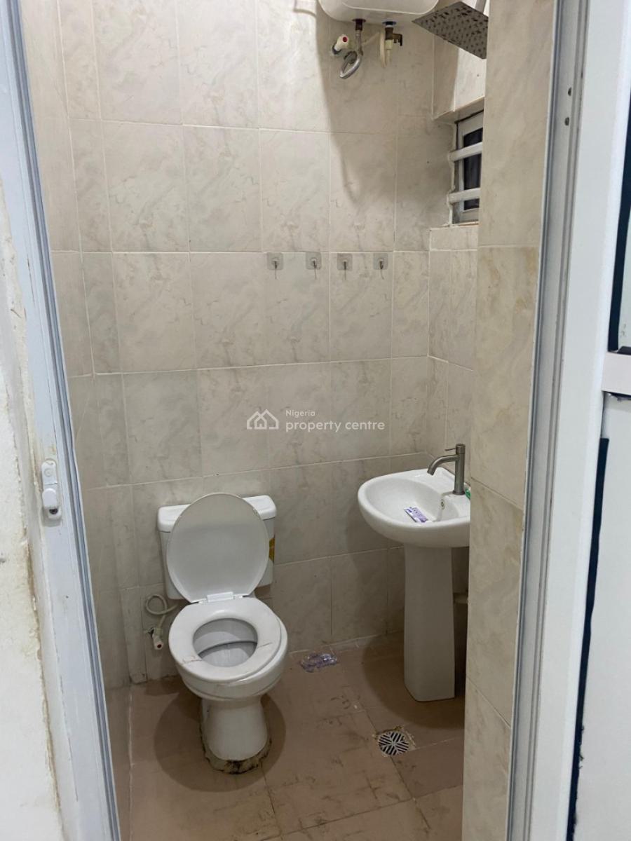 Execution Spacious Room Self Contained with Fitted Kitchen Cabinet, Akoka, Yaba, Lagos, Self Contain (single Rooms) for Rent