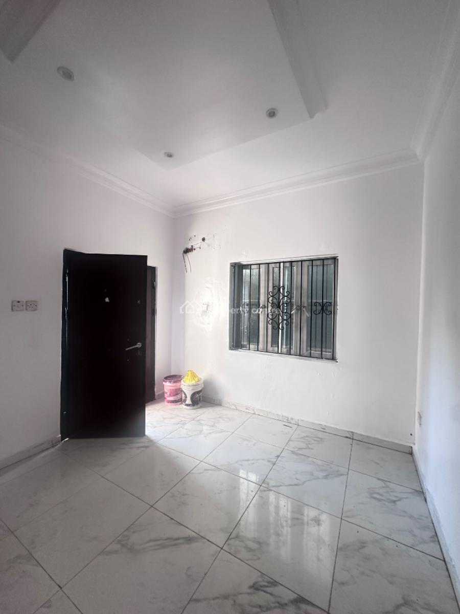 Standard Room and Parlor in a Secured and Serene Estate, Lekki Phase 1, Lekki, Lagos, Flat / Apartment for Rent