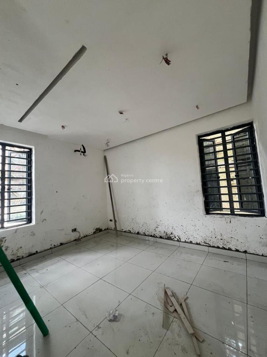 Own a Piece of This Prestigious Estate and Earn Impressive Income, Own a Piece of Prestigious Estate and Earn Impressive Rental Income, Surulere, Lagos, Mini Flat (room and Parlour) for Sale