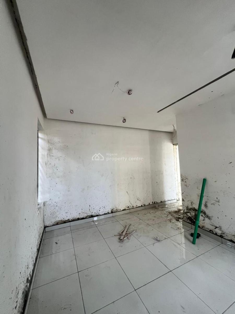 Own a Piece of This Prestigious Estate and Earn Impressive Income, Own a Piece of Prestigious Estate and Earn Impressive Rental Income, Surulere, Lagos, Mini Flat (room and Parlour) for Sale