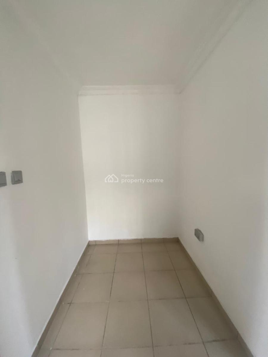 a Four (4) Bedroom Detached Self Compound House, Lekki Phase 1, Lekki, Lagos, Detached Duplex for Rent