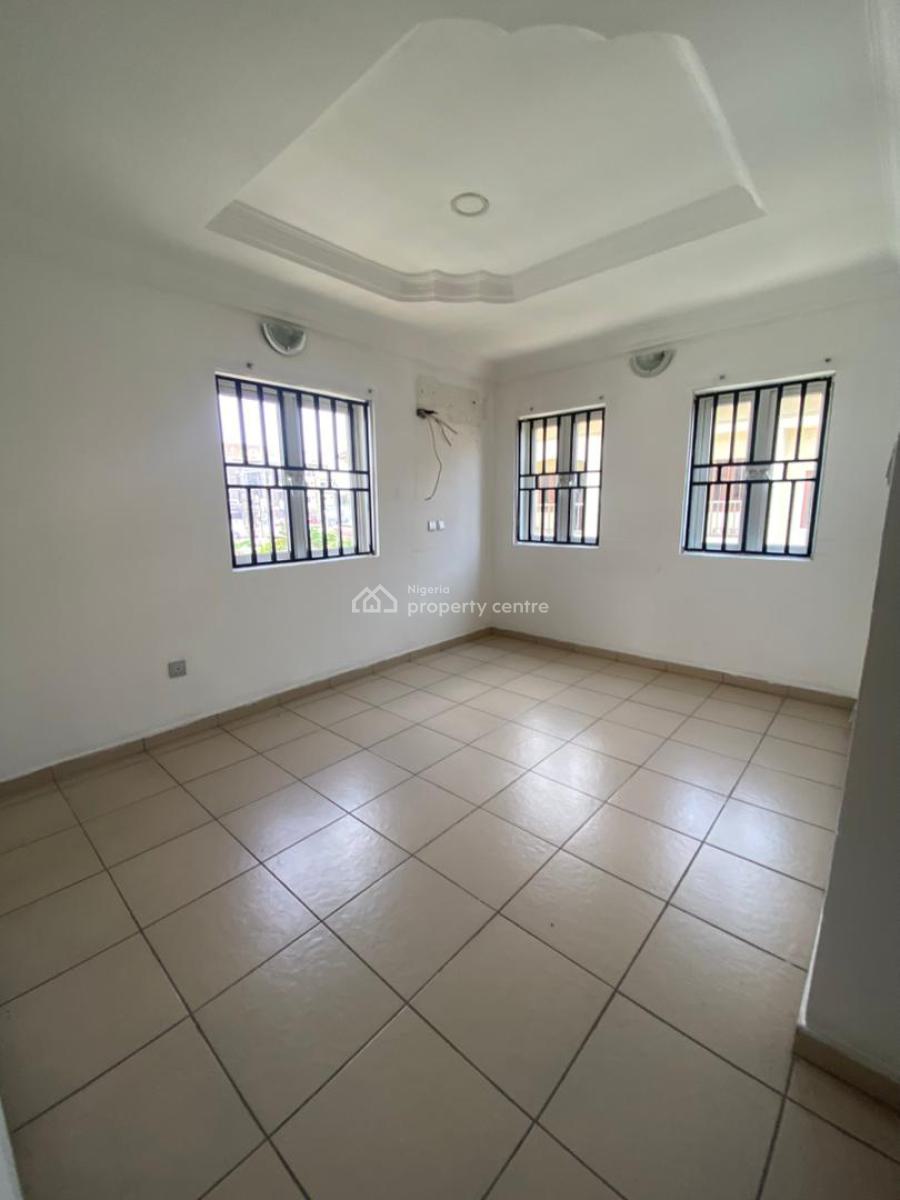 a Four (4) Bedroom Detached Self Compound House, Lekki Phase 1, Lekki, Lagos, Detached Duplex for Rent