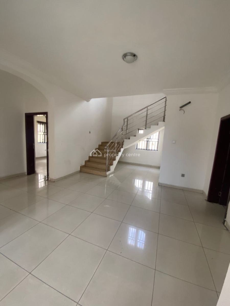 a Four (4) Bedroom Detached Self Compound House, Lekki Phase 1, Lekki, Lagos, Detached Duplex for Rent