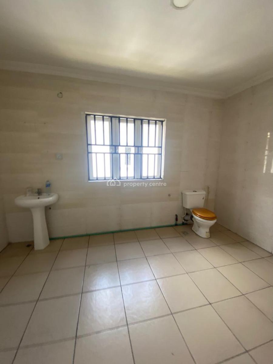 a Four (4) Bedroom Detached Self Compound House, Lekki Phase 1, Lekki, Lagos, Detached Duplex for Rent