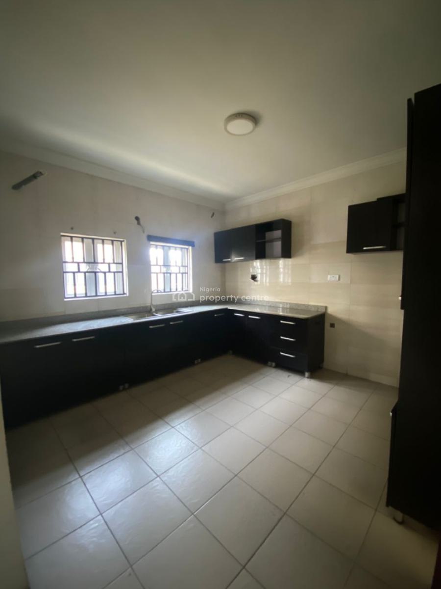 a Four (4) Bedroom Detached Self Compound House, Lekki Phase 1, Lekki, Lagos, Detached Duplex for Rent