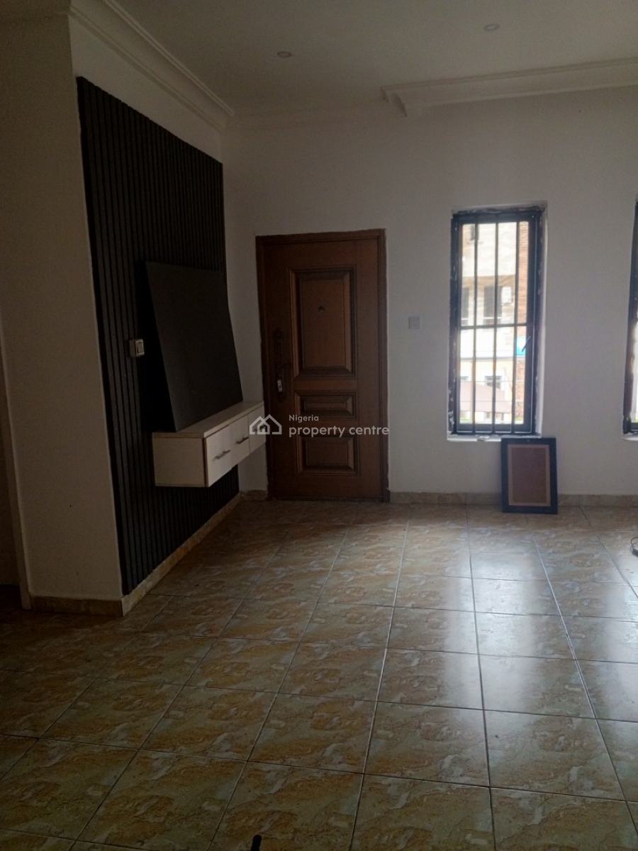 a Fully Serviced & Spacious 4 Bedroom House, Chevron, Lekki, Lagos, Terraced Duplex for Rent