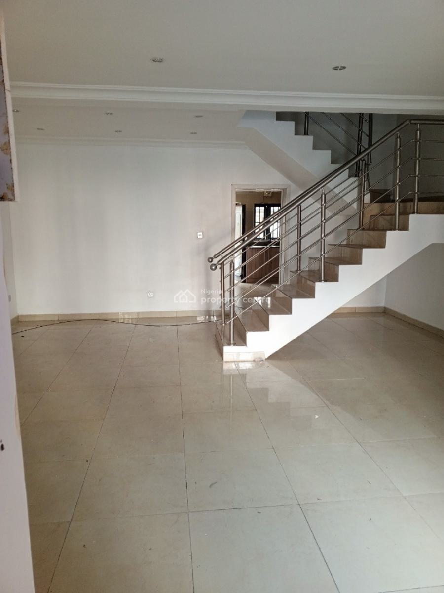 a Fully Serviced & Spacious 4 Bedroom House, Chevron, Lekki, Lagos, Terraced Duplex for Rent