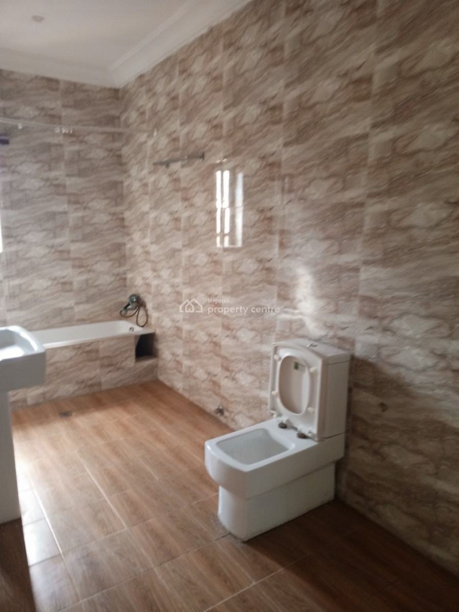a Fully Serviced & Spacious 4 Bedroom House, Chevron, Lekki, Lagos, Terraced Duplex for Rent