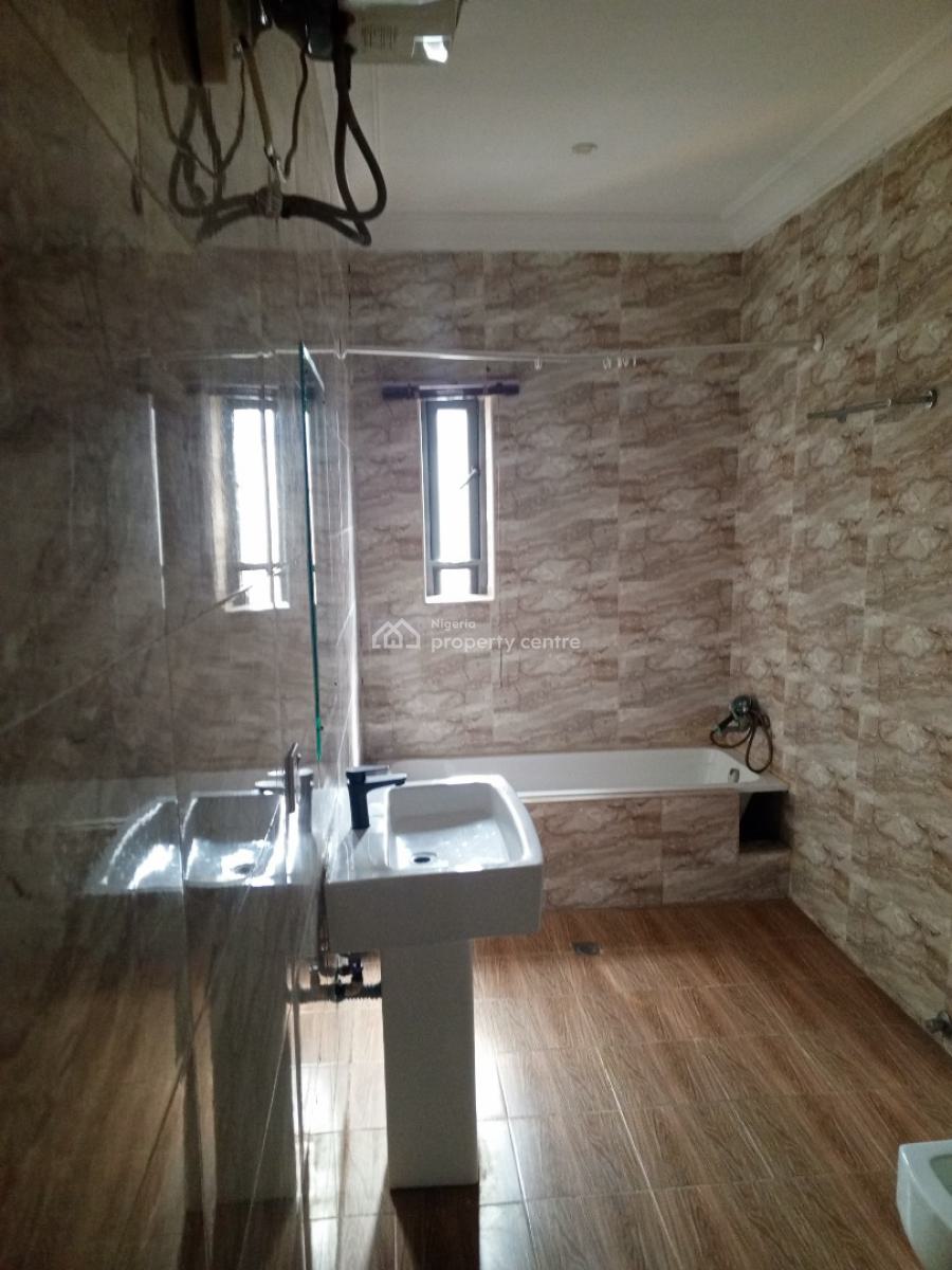 a Fully Serviced & Spacious 4 Bedroom House, Chevron, Lekki, Lagos, Terraced Duplex for Rent