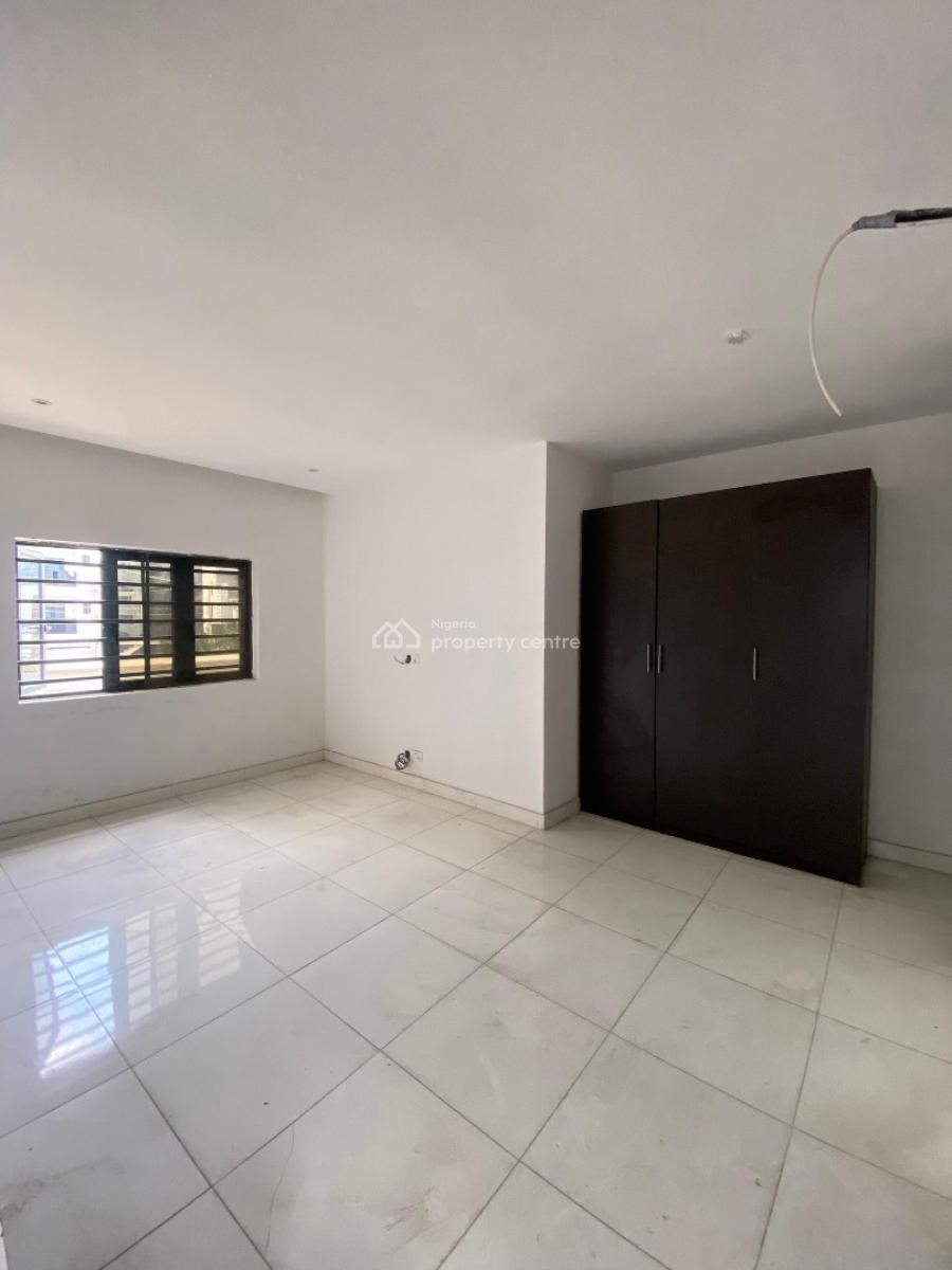 2 Bedroom Flat Apartment, Ologolo, Lekki, Lagos, Flat / Apartment for Sale