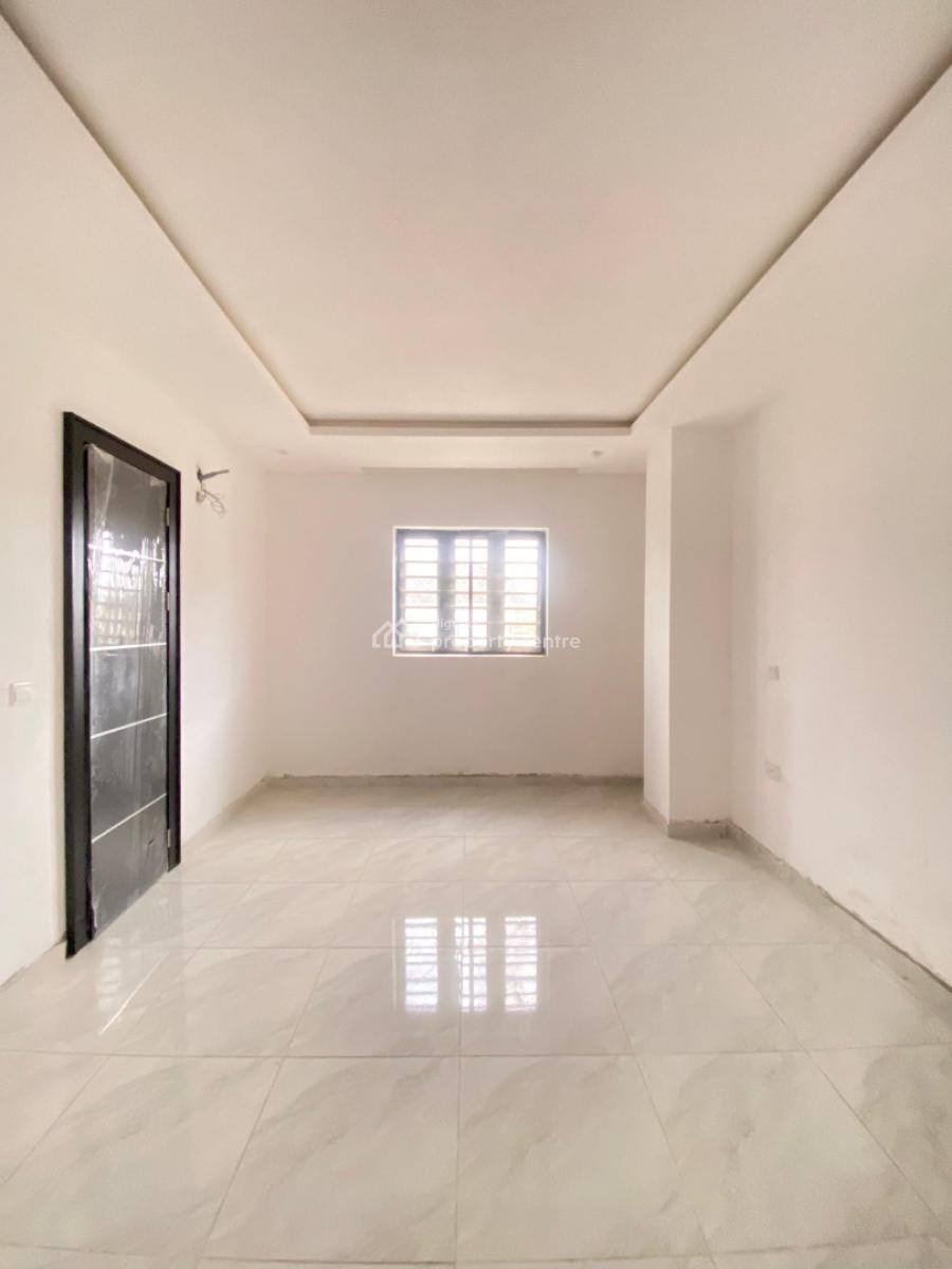 4 Bedroom Terrace Duplex with a Room Bq, Ologolo, Lekki, Lagos, Terraced Duplex for Sale