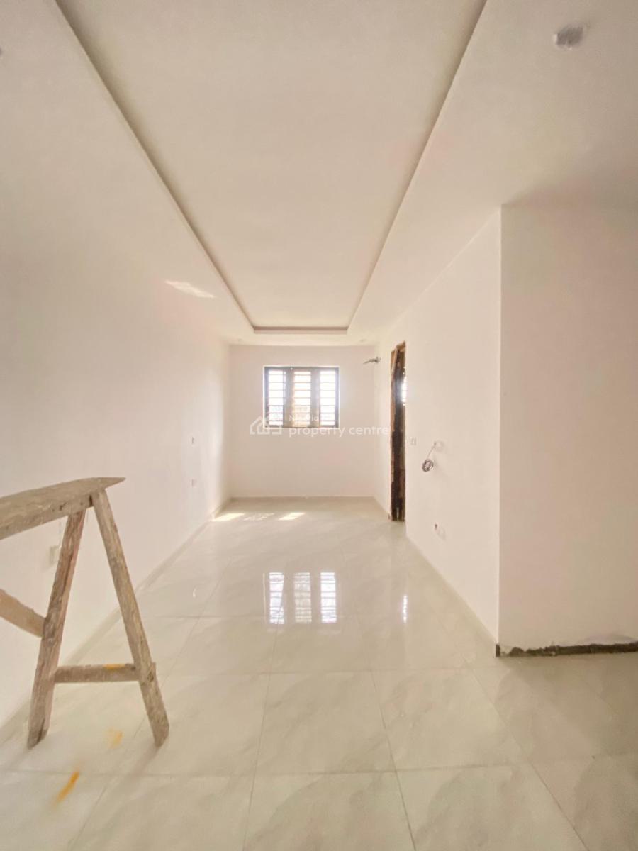 4 Bedroom Terrace Duplex with a Room Bq, Ologolo, Lekki, Lagos, Terraced Duplex for Sale