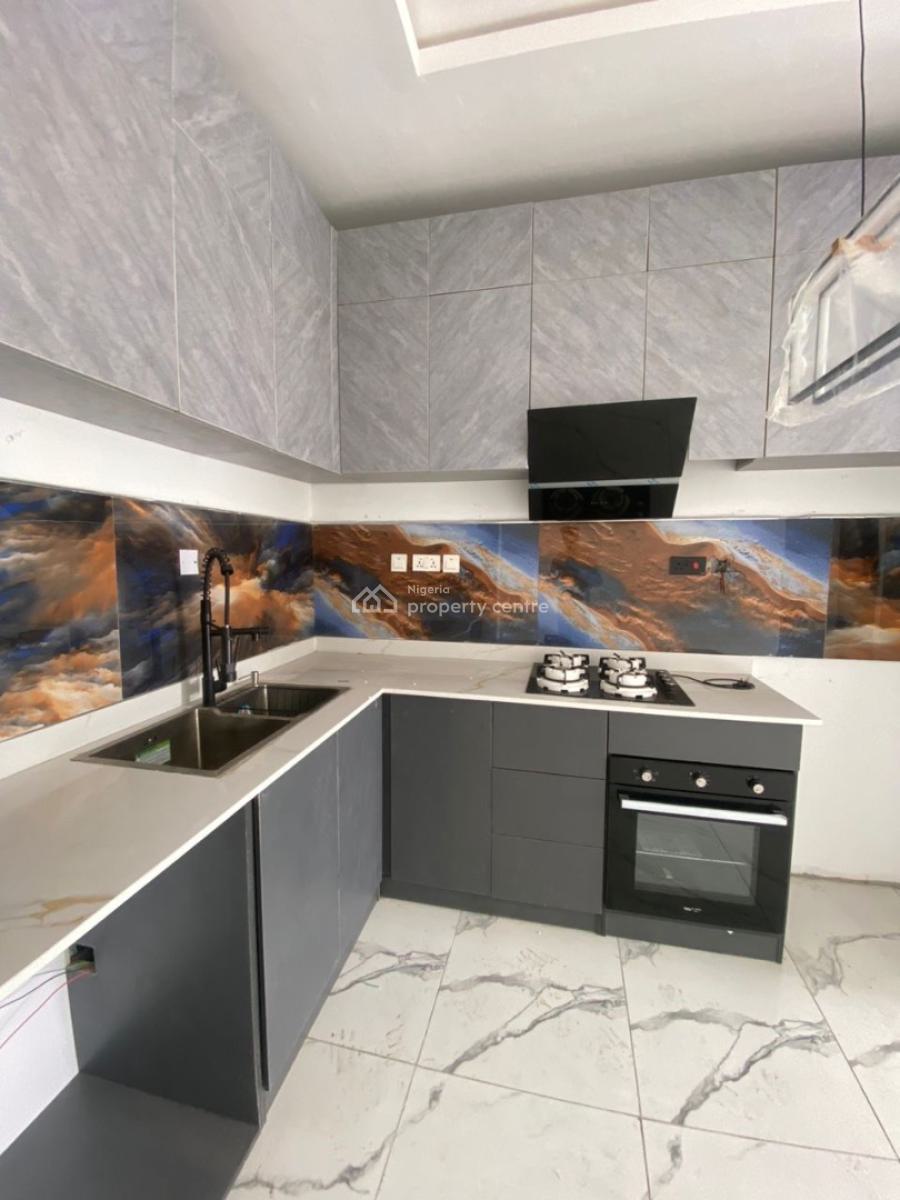 2 Bedroom Flat Apartment with Ample Parking, Ologolo, Lekki, Lagos, Flat / Apartment for Sale