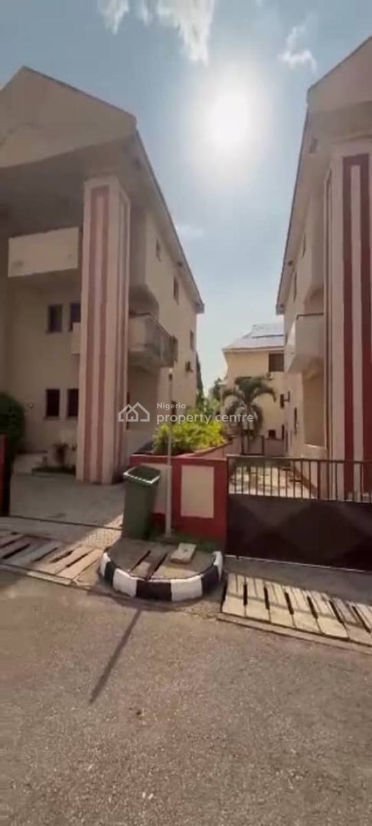 Smart Four Bedrooms Detached Duplex, Maitama District, Abuja, Detached Duplex for Sale