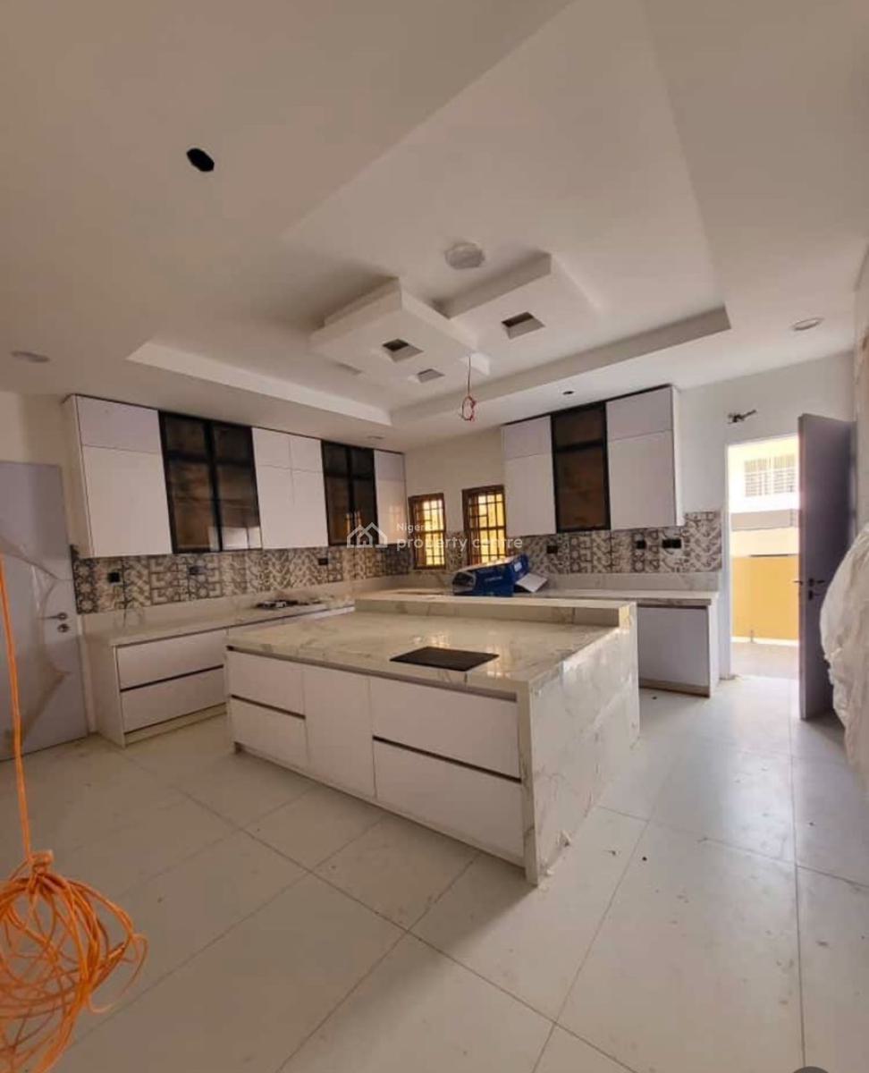 Magnificent 5 Bedroom Detached Duplex with Bq, Guzape District, Abuja, Detached Duplex for Sale