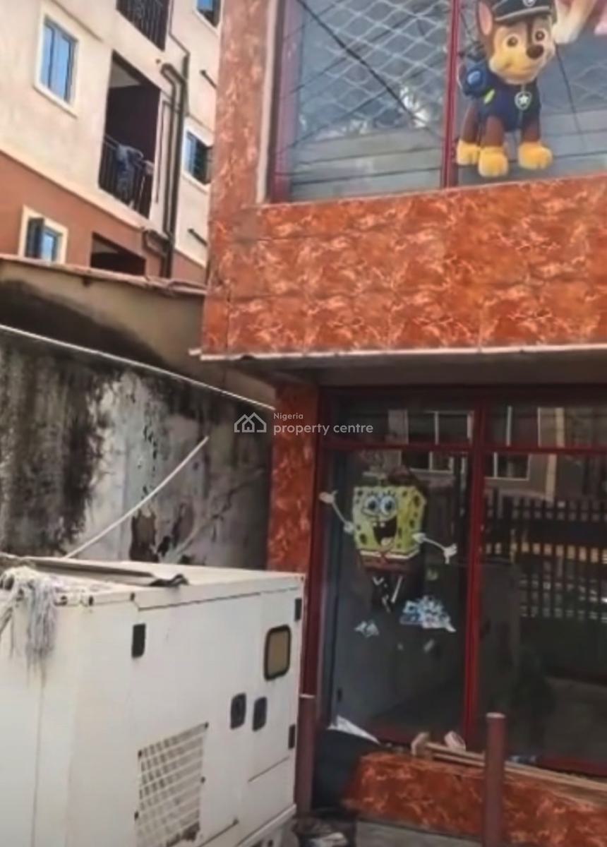 Well Maintained & Spacious Two Storey Build for Commercial & Office Space, Yaba, Lagos, Plaza / Complex / Mall for Rent