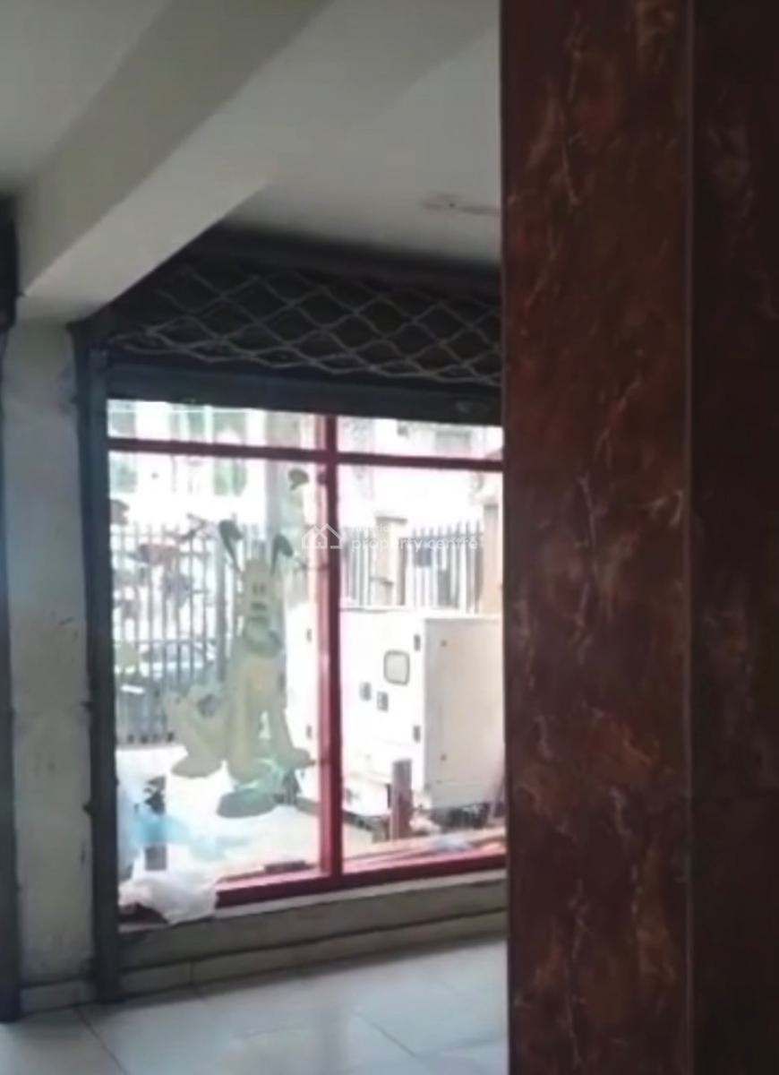 Well Maintained & Spacious Two Storey Build for Commercial & Office Space, Yaba, Lagos, Plaza / Complex / Mall for Rent