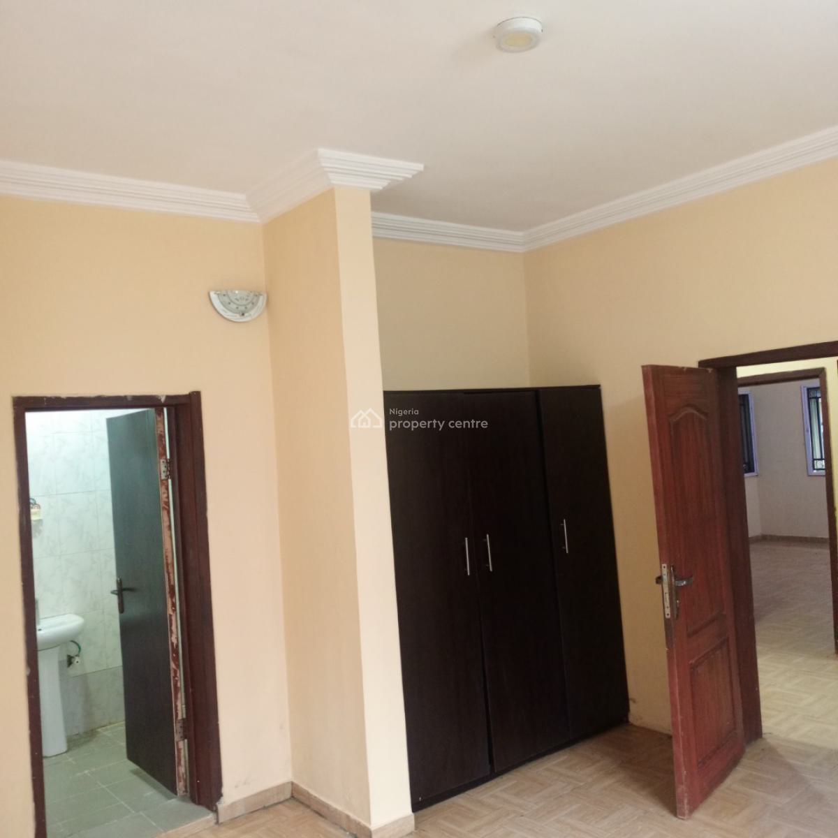 a Massive 3 Bedrooms Flat All En-suite, Gra, Opic, Isheri North, Lagos, Flat / Apartment for Rent